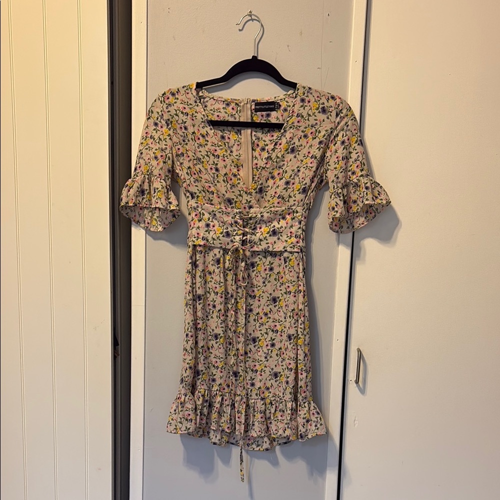 PrettyLittleThing Floral Mini Dress - Cream and Pink